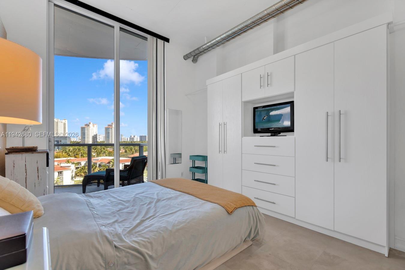 Uptown Marina Lofts - Residential