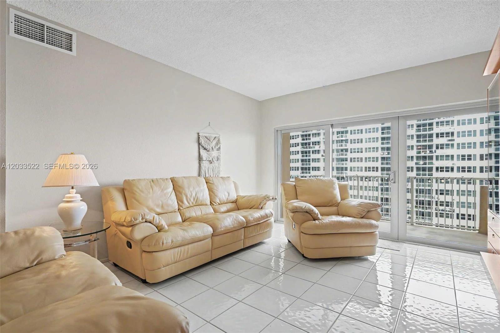HEMISPHERES CONDO - Residential Lease