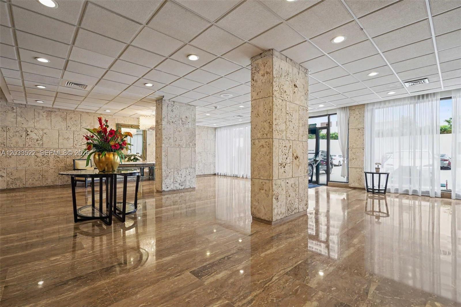 HEMISPHERES CONDO - Residential Lease