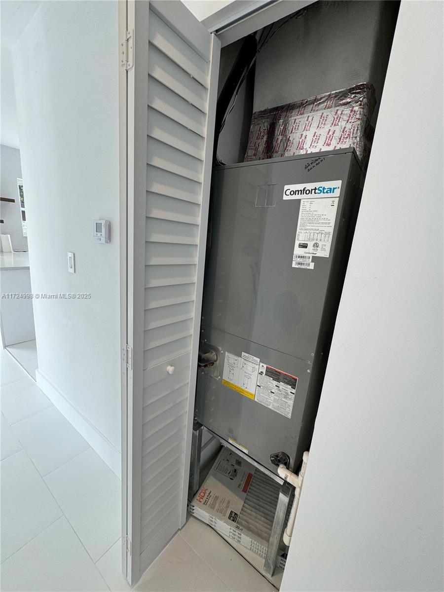 HIA 13 ADDN AMD PL REV - Residential Lease