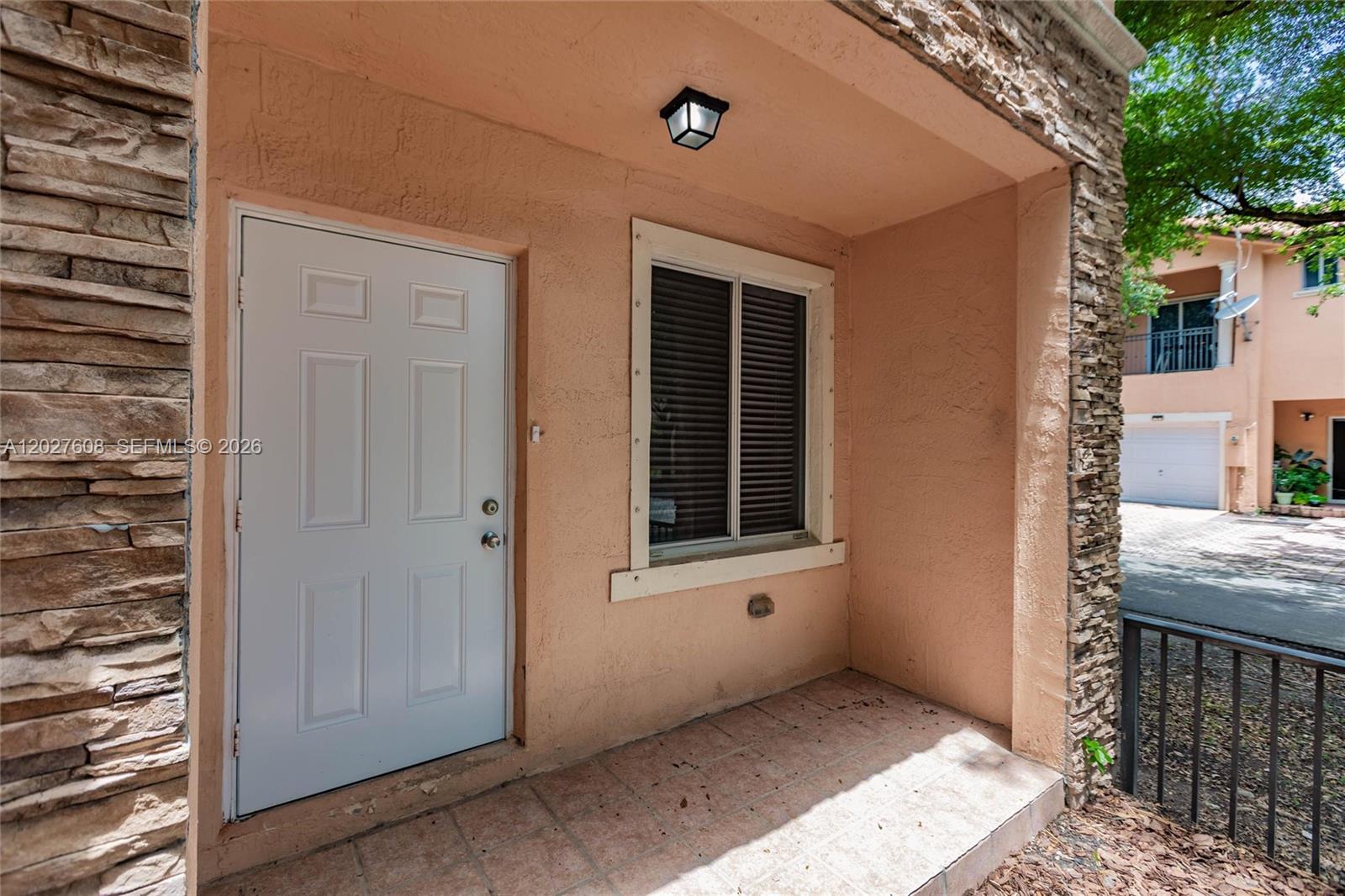 SILVER PALM HOMES - Residential