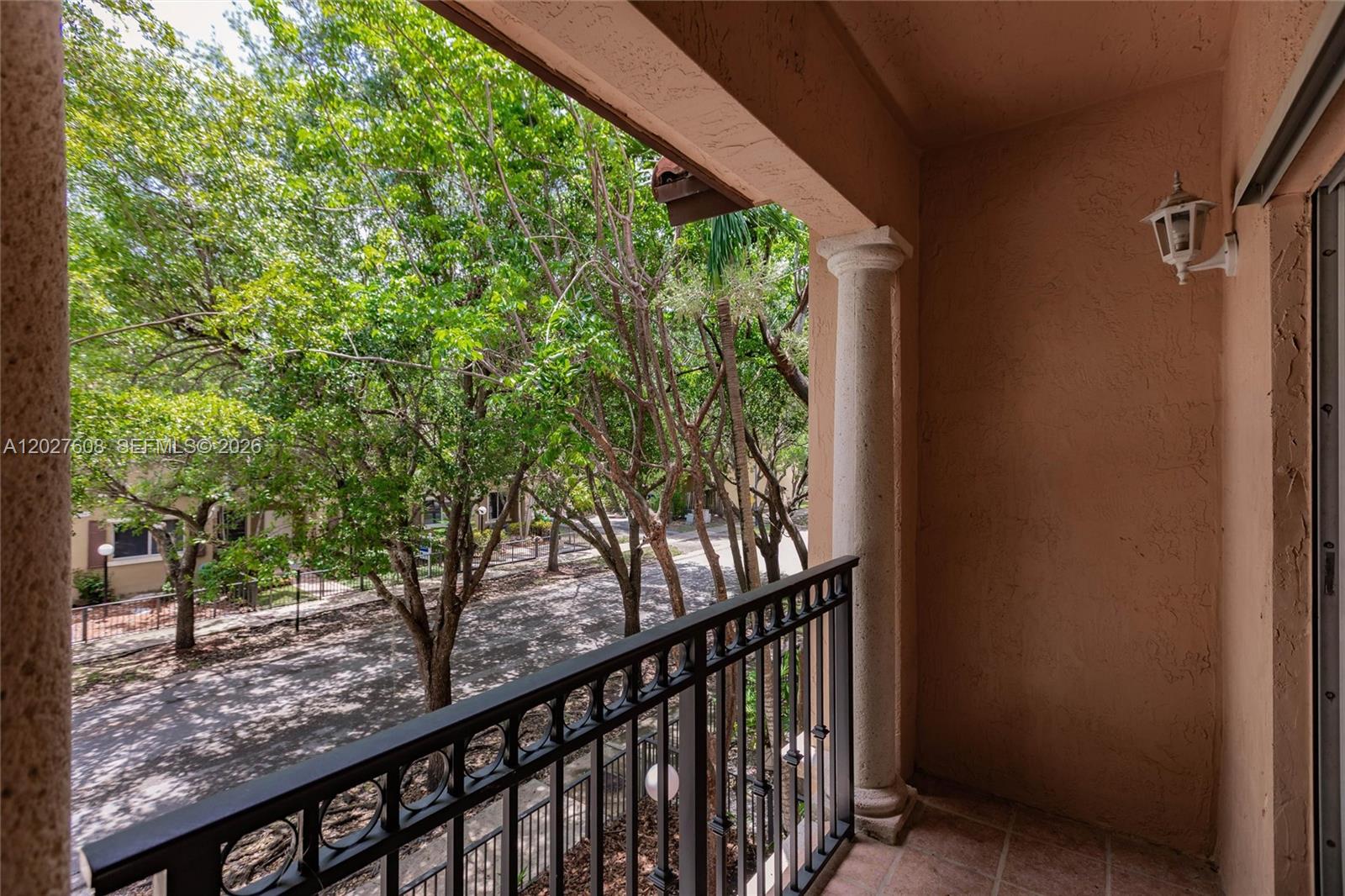 SILVER PALM HOMES - Residential