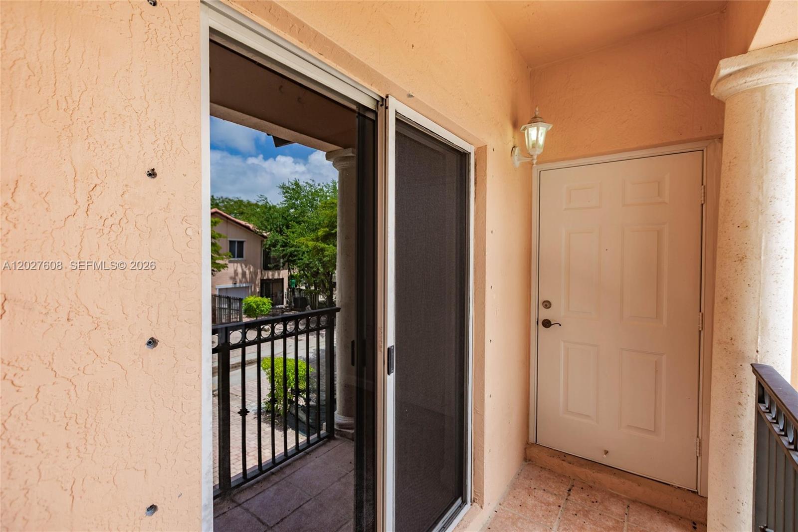 SILVER PALM HOMES - Residential