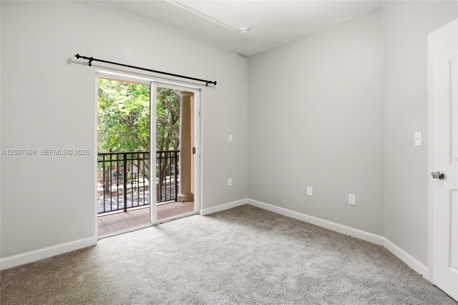 SILVER PALM HOMES - Residential