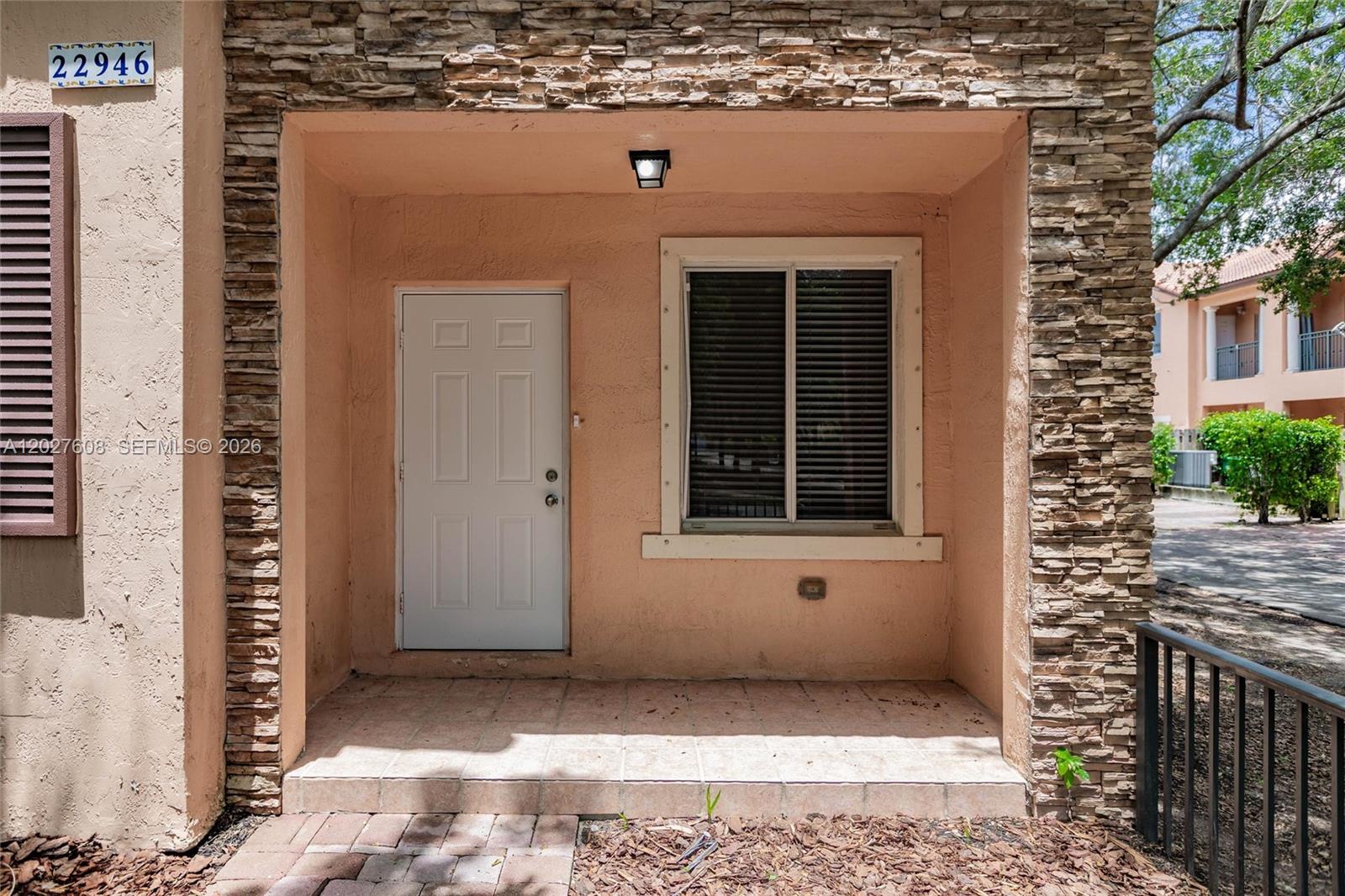 SILVER PALM HOMES - Residential
