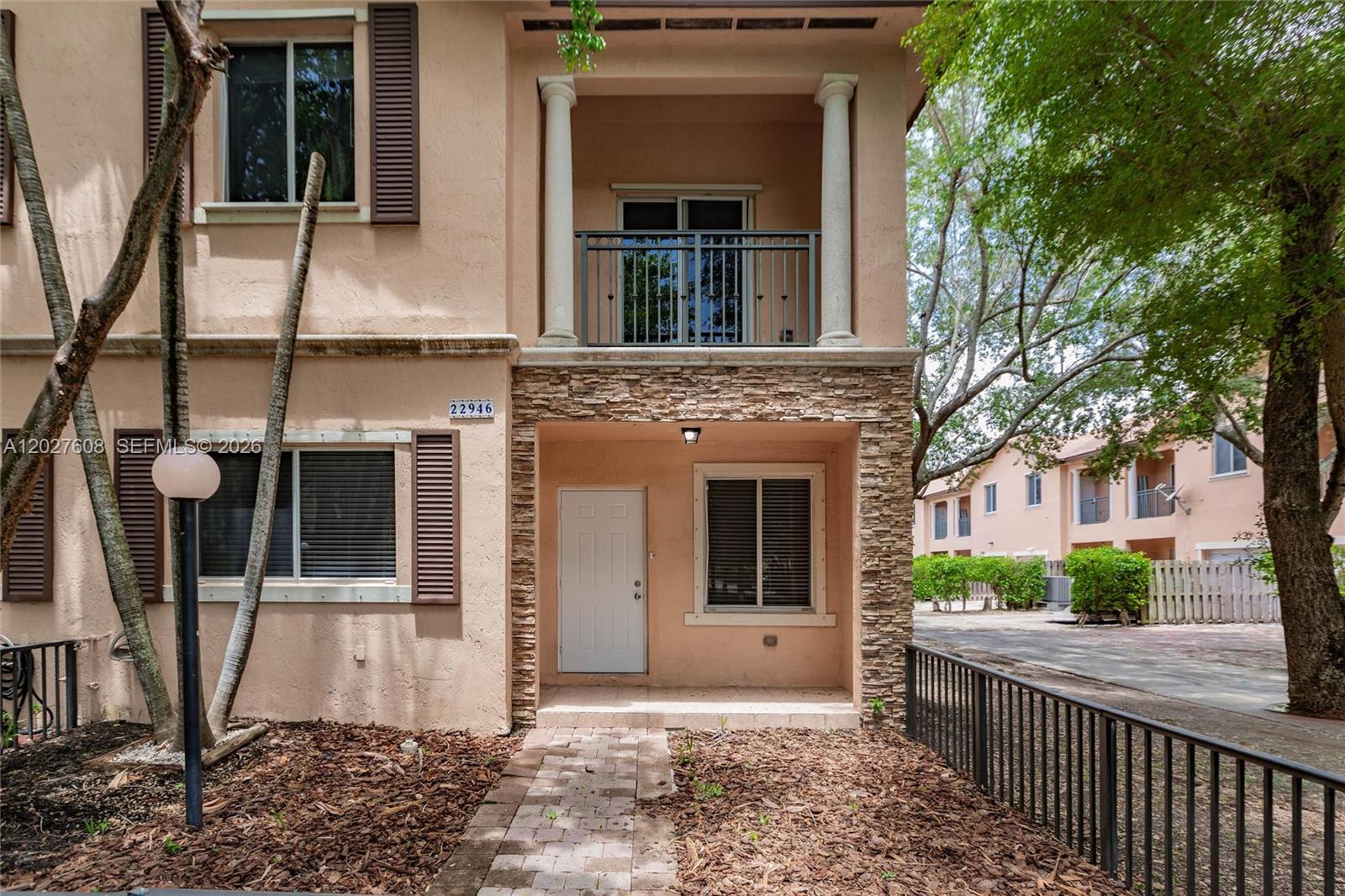 SILVER PALM HOMES - Residential