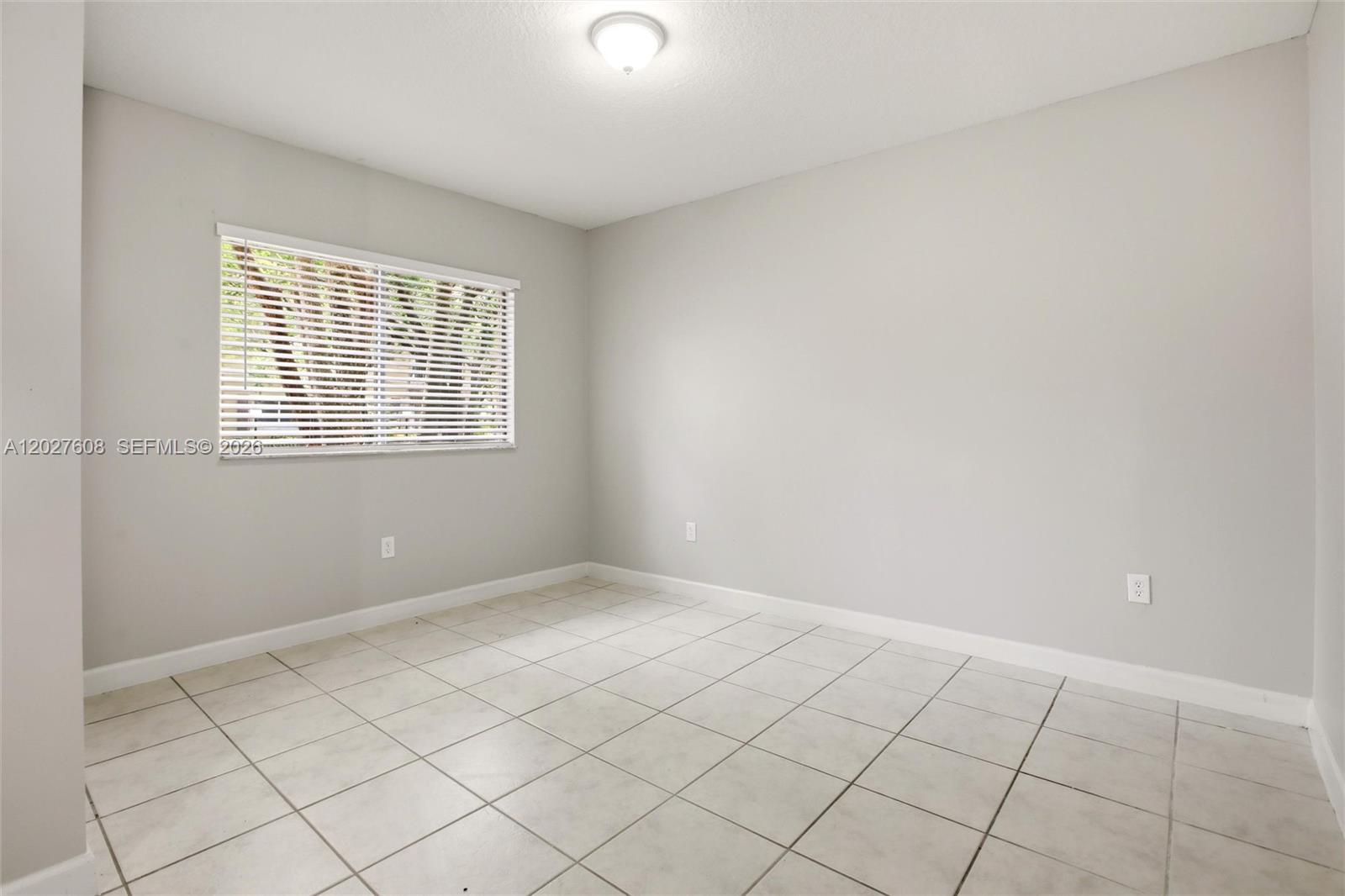 SILVER PALM HOMES - Residential