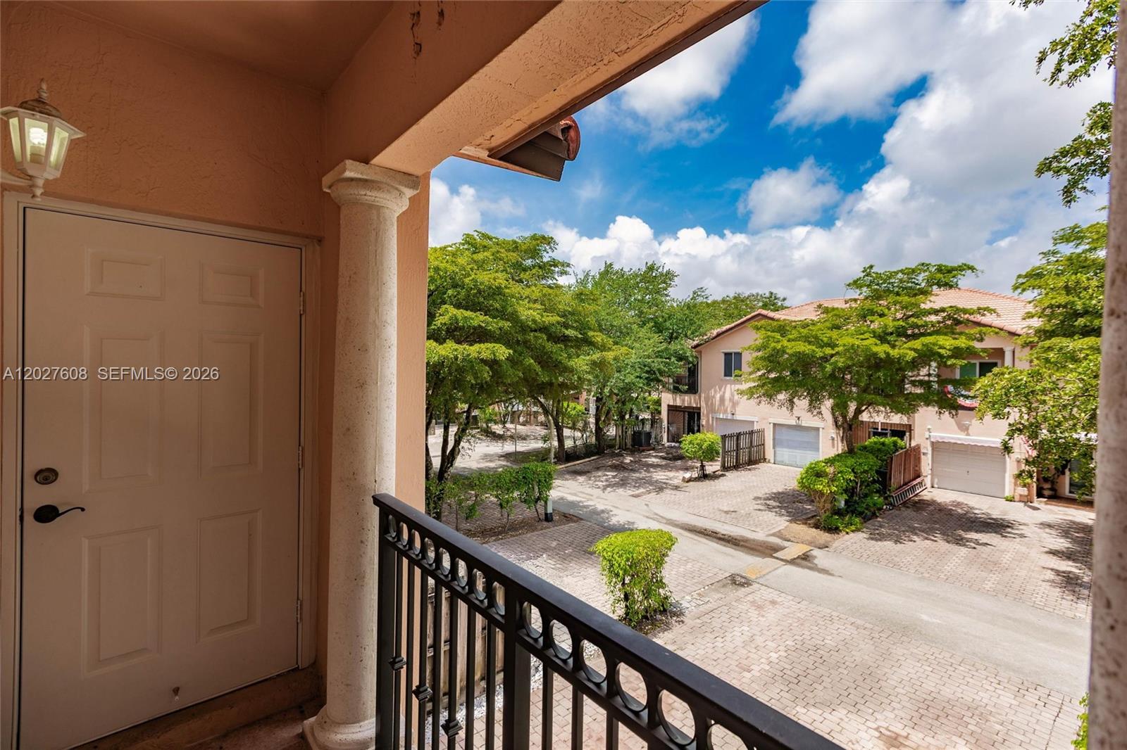 SILVER PALM HOMES - Residential