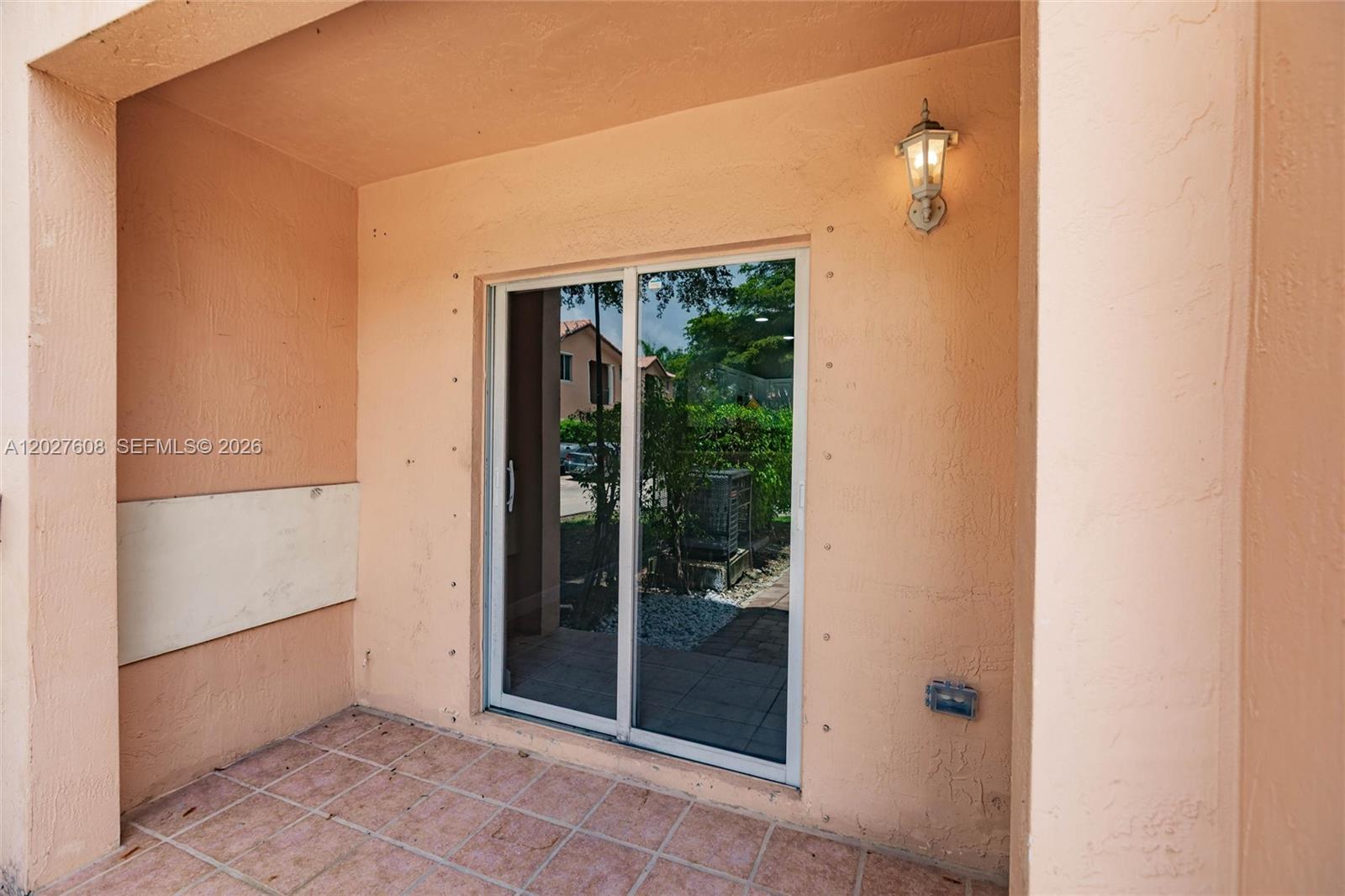 SILVER PALM HOMES - Residential