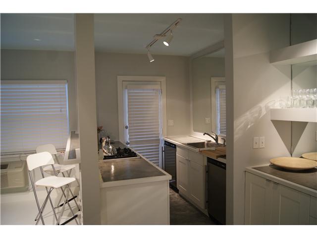 LINCOLN PLACE CONDO - Residential Lease