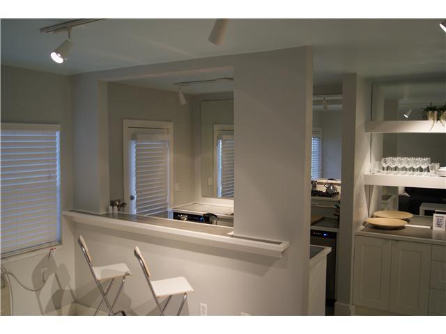 LINCOLN PLACE CONDO - Residential Lease