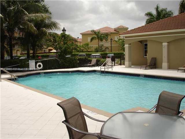 VILLAGE WALK CONDO - Residential