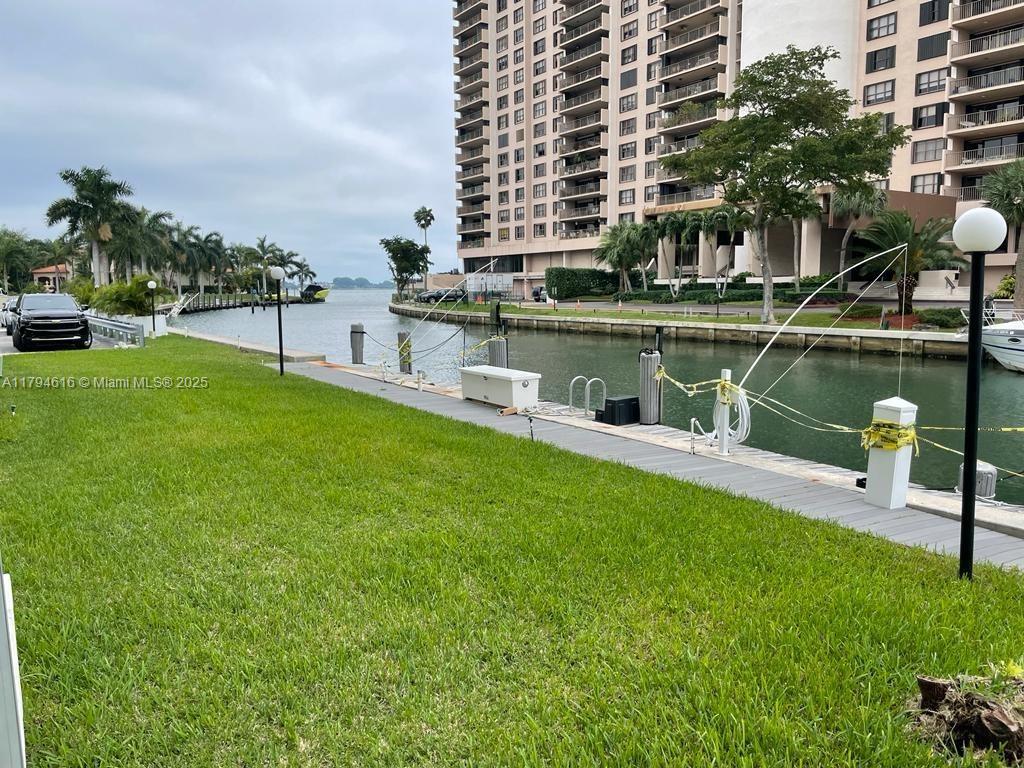 BAHIA VISTA CONDO - Residential Lease