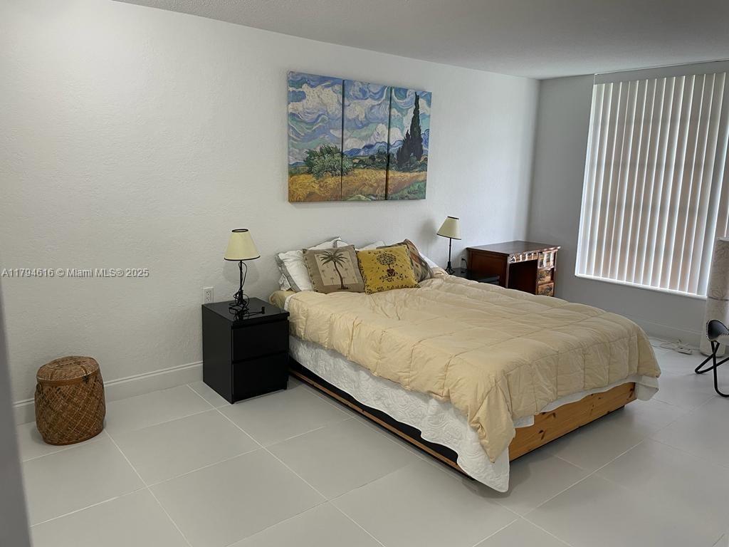 BAHIA VISTA CONDO - Residential Lease