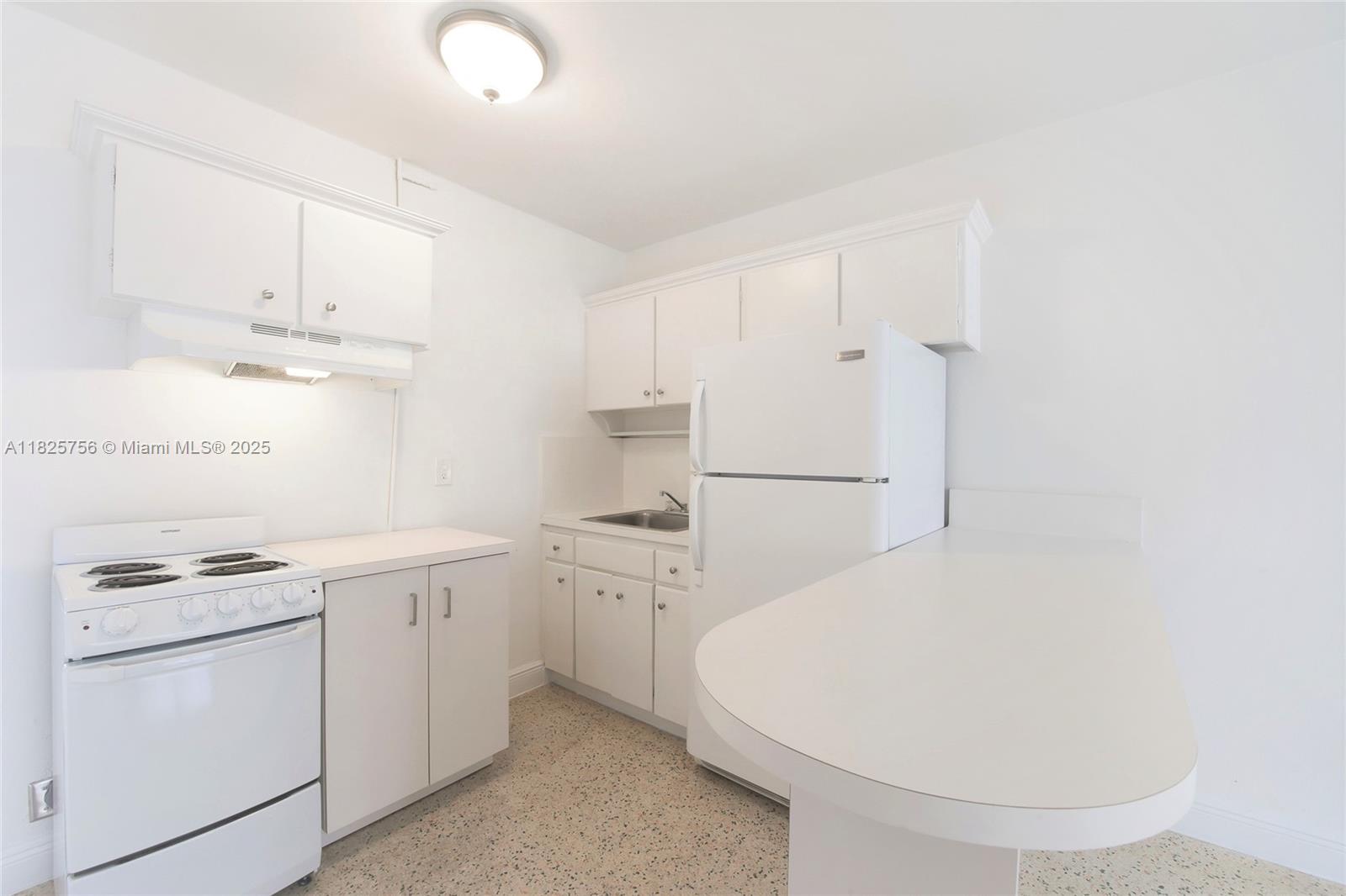 CORAL GABLES DOUGLAS SEC - Residential Lease