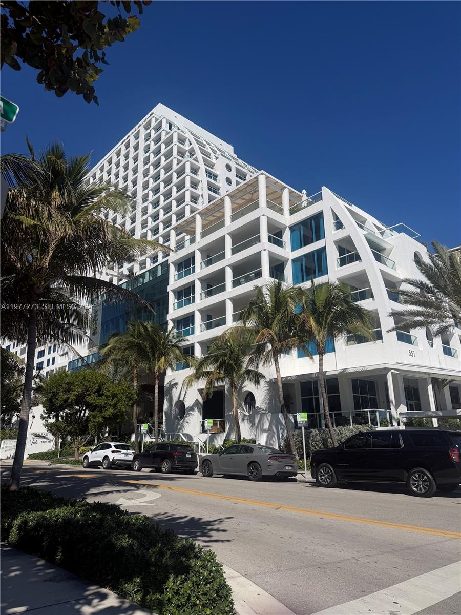 551 FLB CONDOMINIUM RESID - Residential