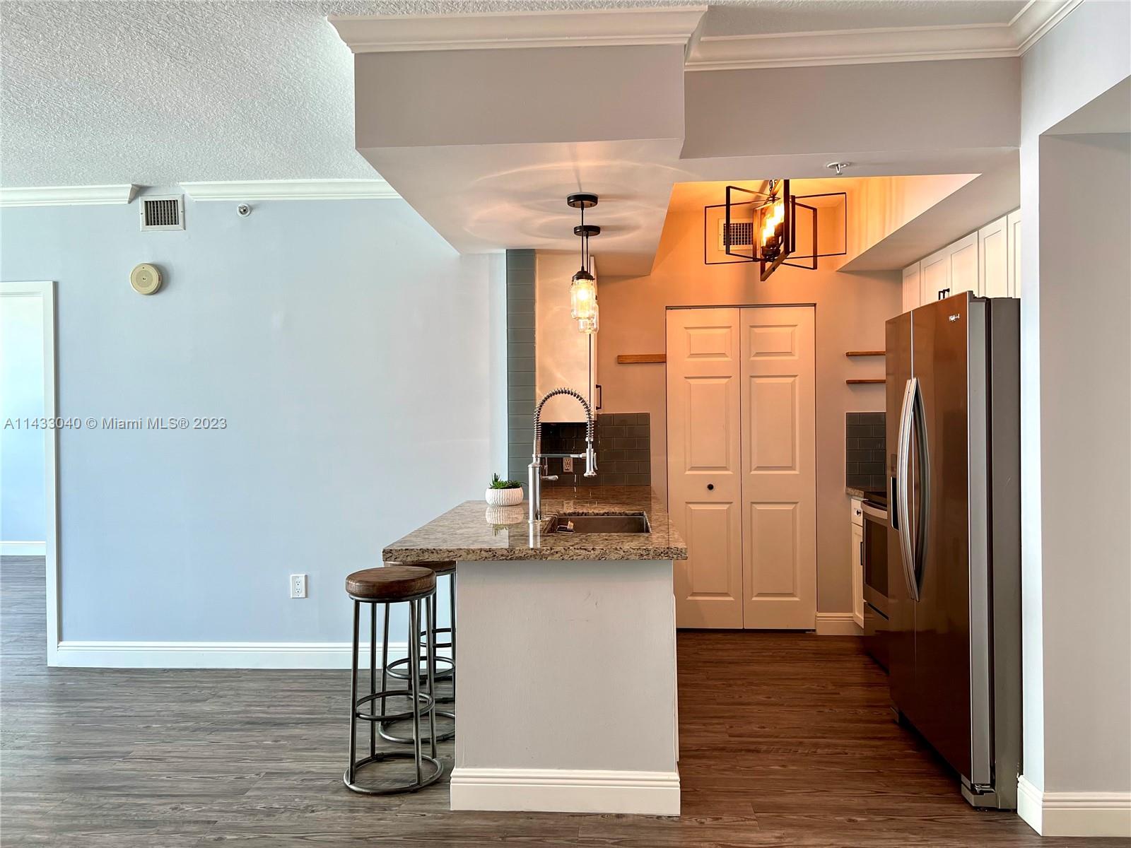 CITE CONDO - Residential Lease