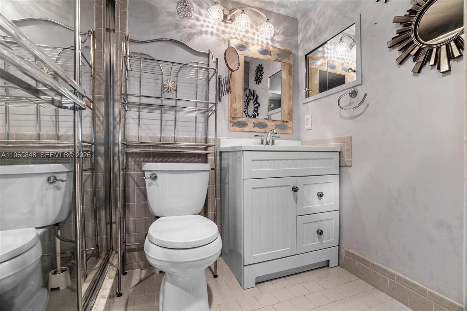 SOUTHAMPTON CONDO - Residential