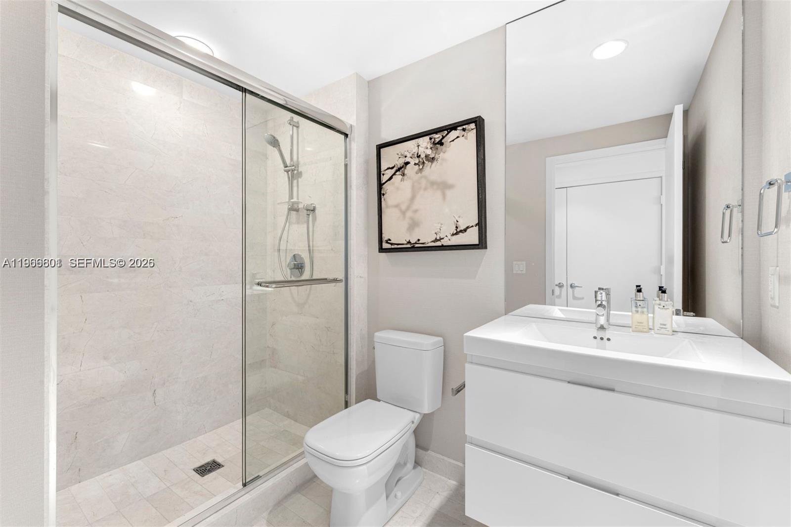 MARINA PALMS RESIDENCES N - Residential