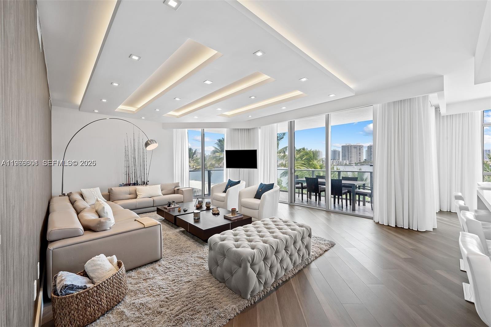 MARINA PALMS RESIDENCES N - Residential