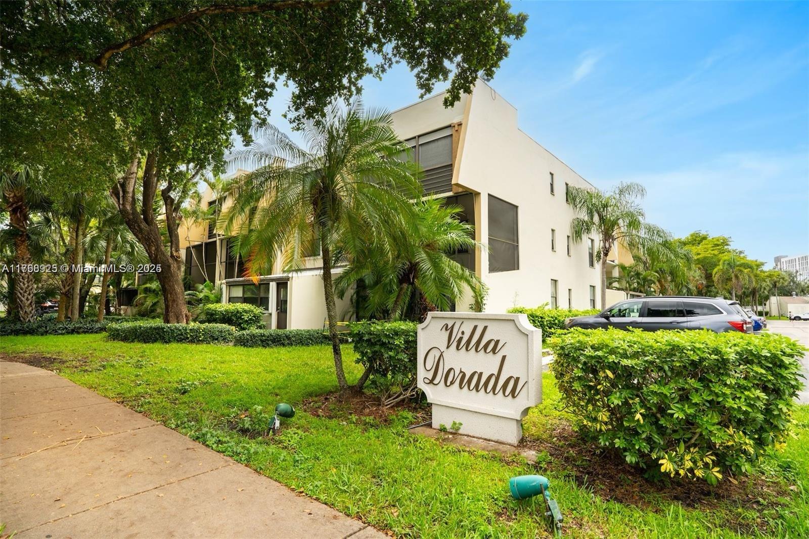 VILLA DORADA CONDO NO 5 - Residential
