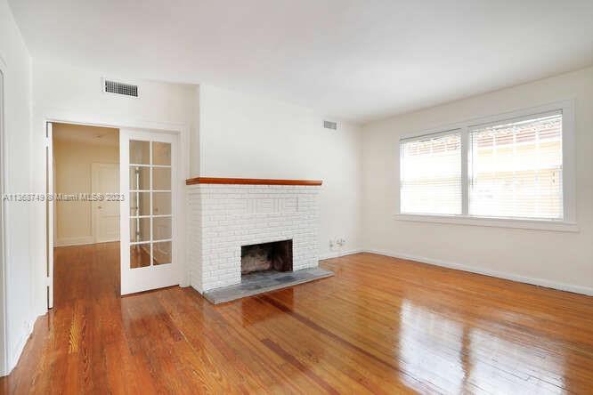 CORAL GABLES SEC E - Residential Lease
