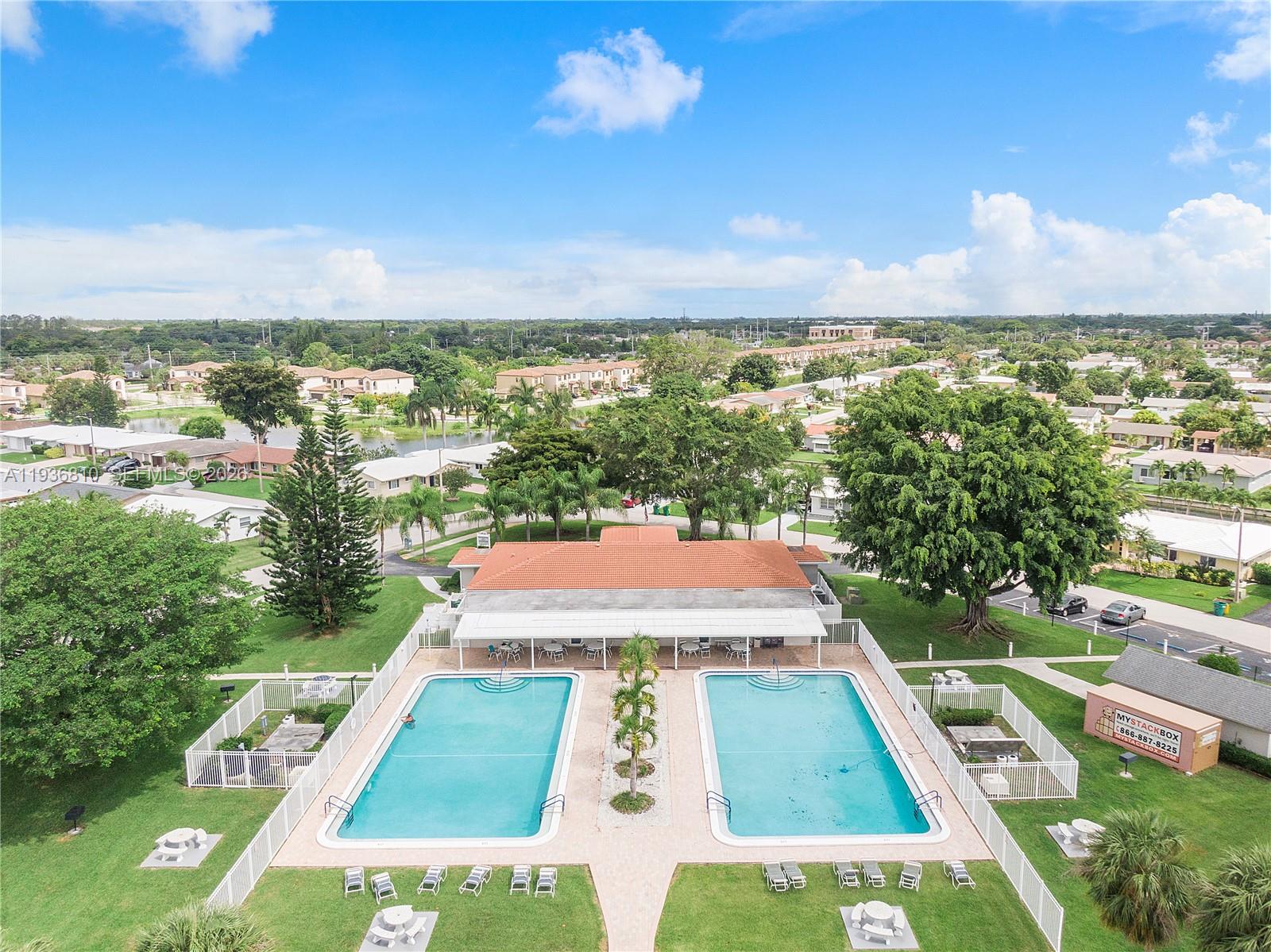 MAINLANDS OF TAMARAC LAKE - Residential