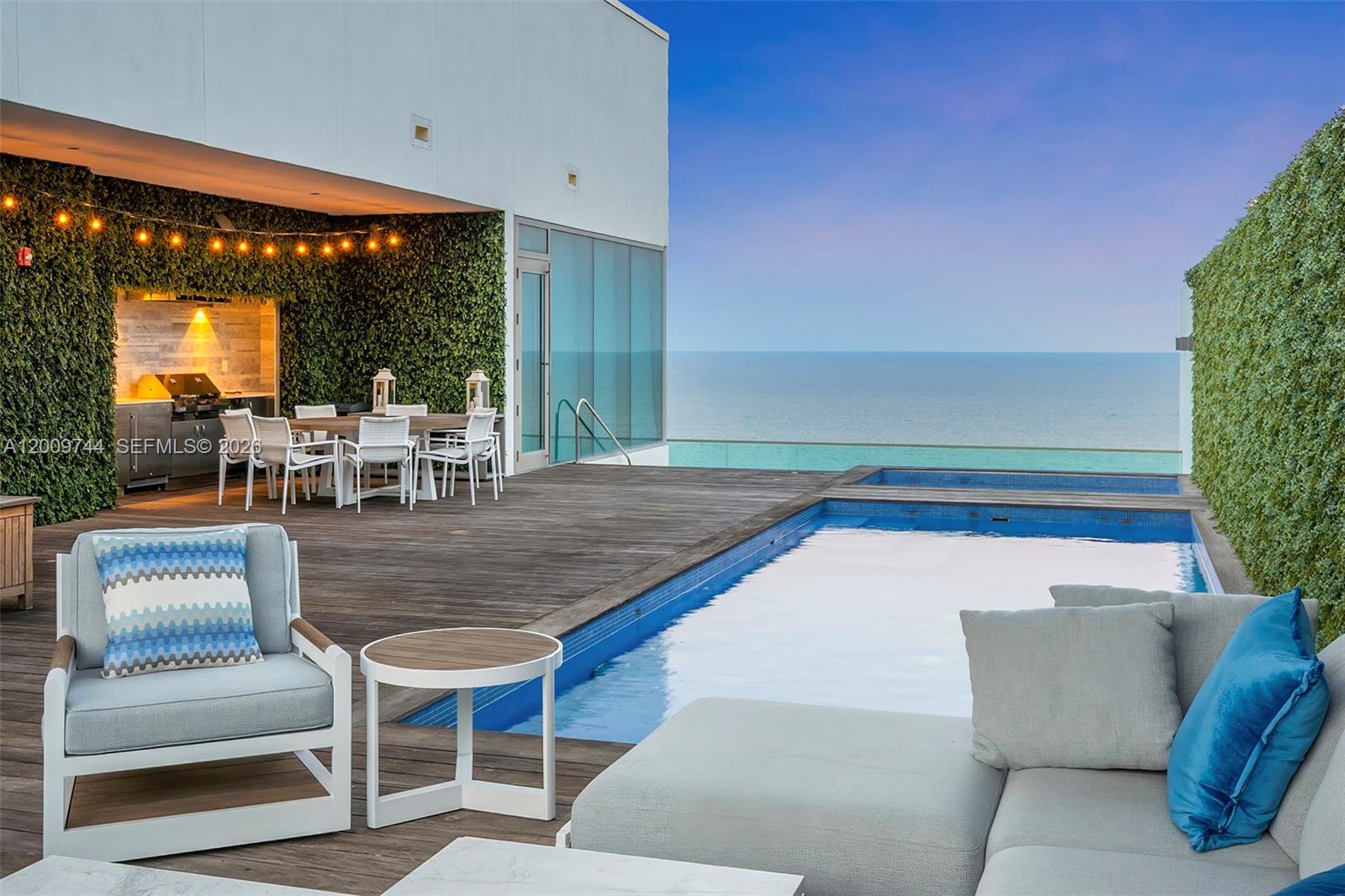 OCEANA BAL HARBOUR+ROOFTOP - Residential
