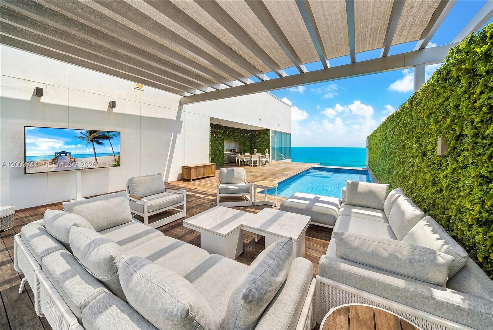 OCEANA BAL HARBOUR+ROOFTOP - Residential