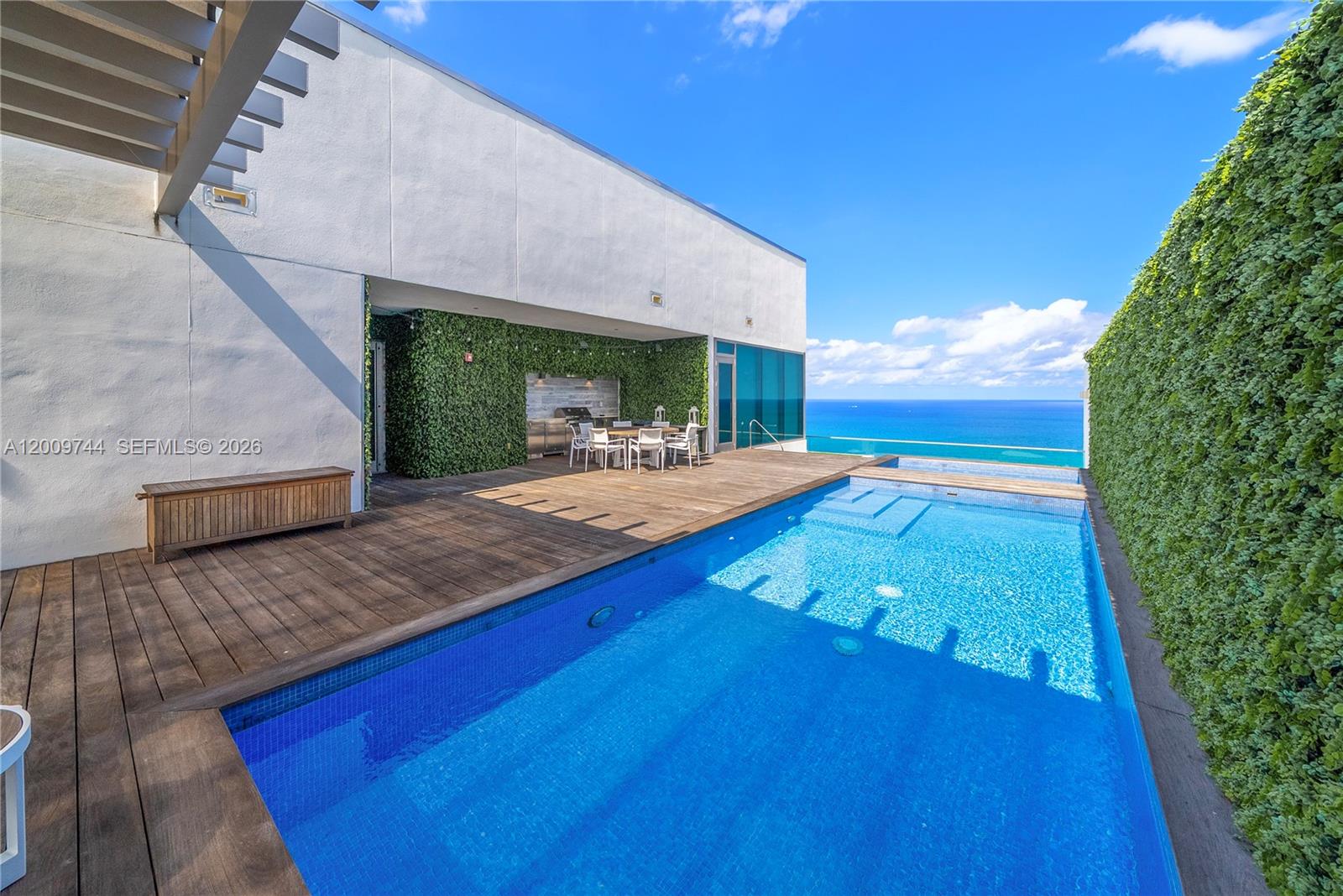 OCEANA BAL HARBOUR+ROOFTOP - Residential