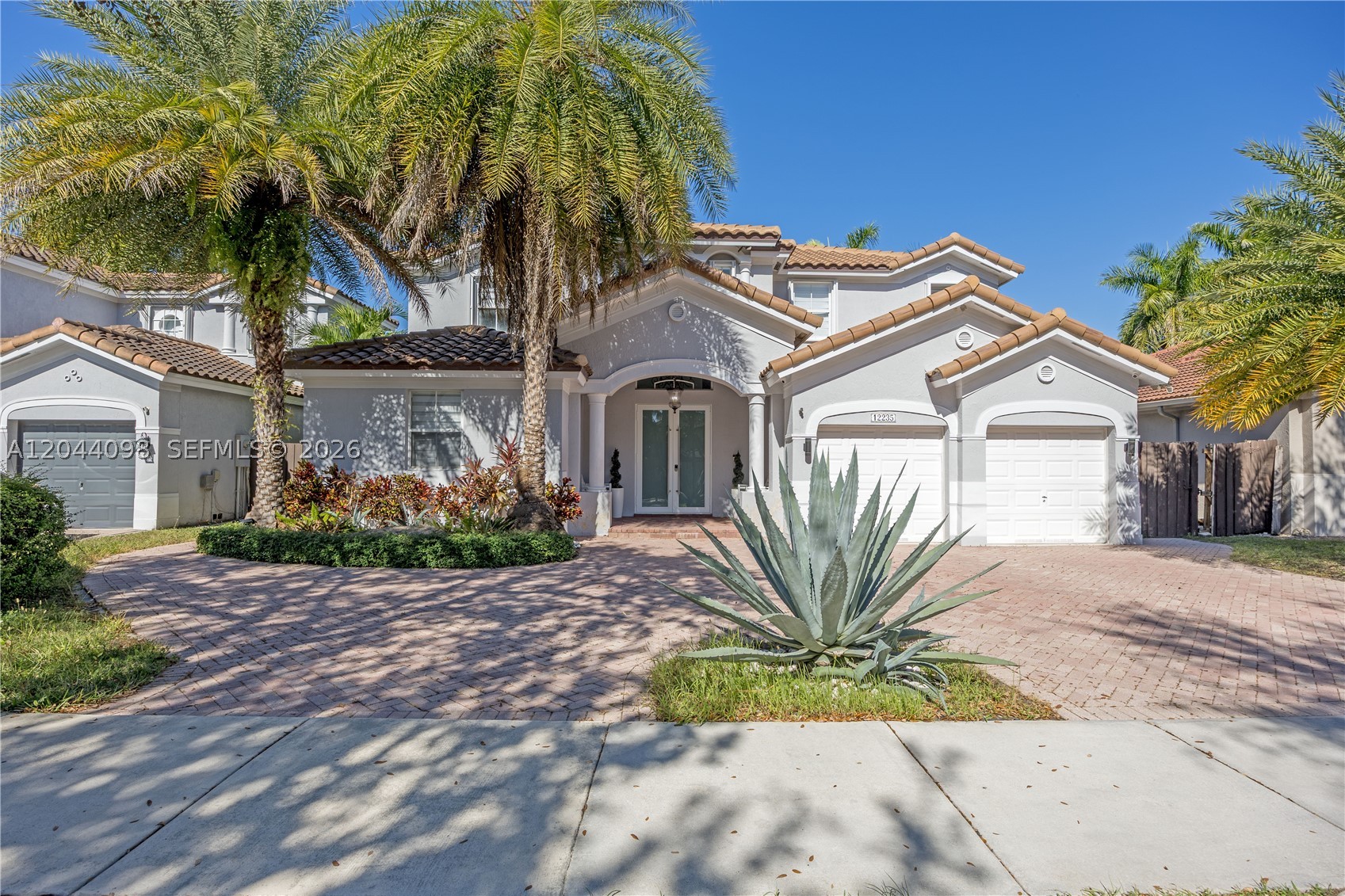 Beautiful 5 bedroom 4.5 Bath modernized Home in Desirable KENDALL BREEZE community. Excellent Condition with age roof being less than 10 years and new marble Floors, quartz and granite counter tops in kitchen with High end Luxury Subzero Wolf Kitchen appliances, it also features gas and electric Kitchen; OPEN FLOOR DESIGN, FORMAL DINING. LARGE FAMILY ROOM AND COVERED TERRACE LEADING TO A FENCED PRIVATE BACKYARD WITH POOL perfect for entertaining.