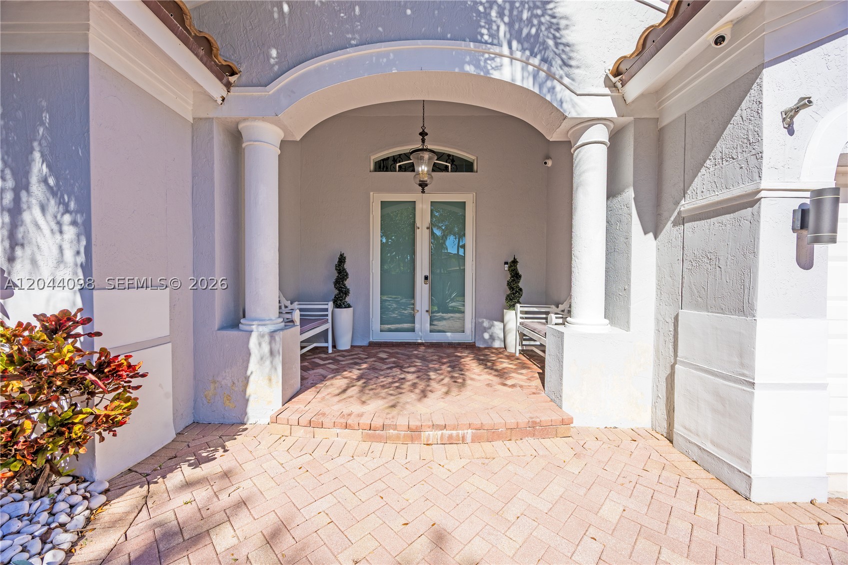 KENDALL BREEZE - Residential