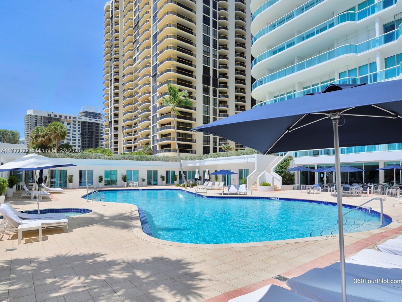 THE PALACE AT BAL HARBOUR - Residential