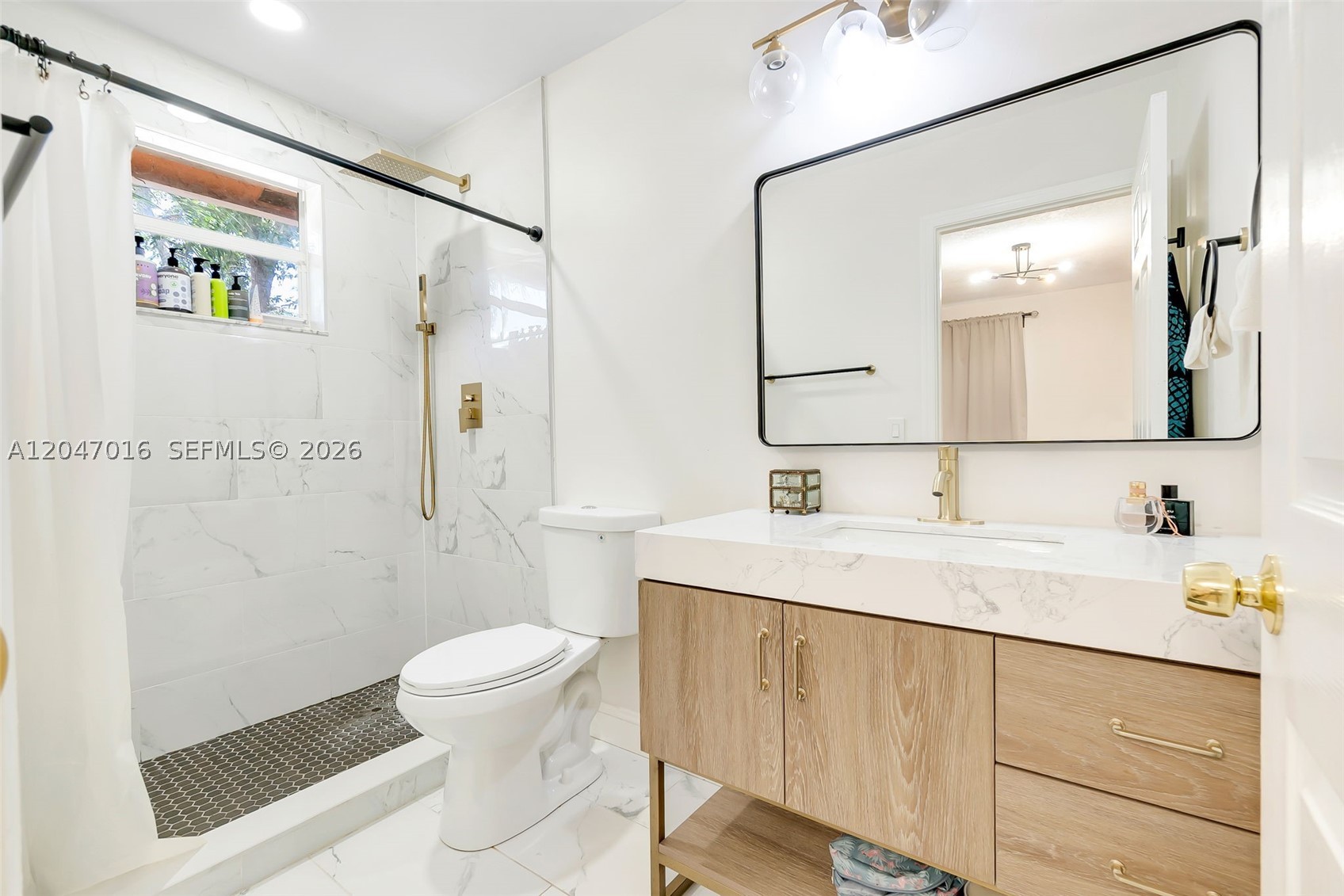 S & R OF INVERRARY - Residential Lease