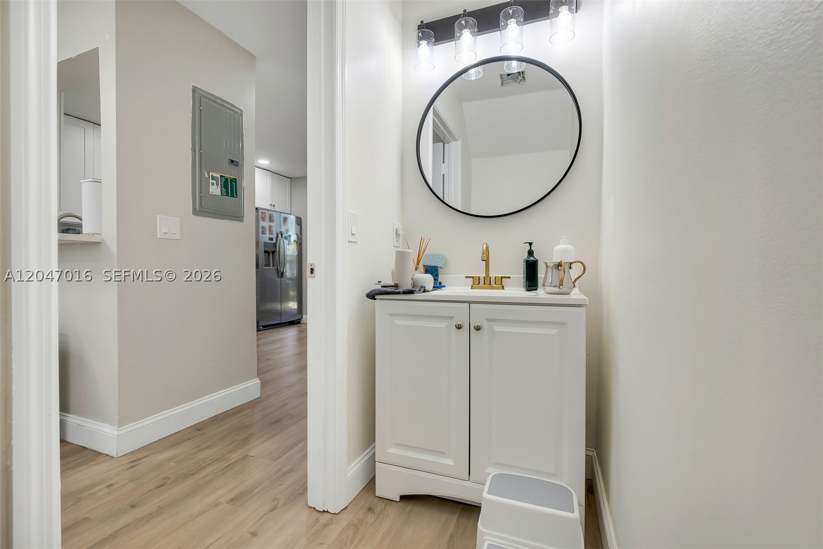 S & R OF INVERRARY - Residential Lease