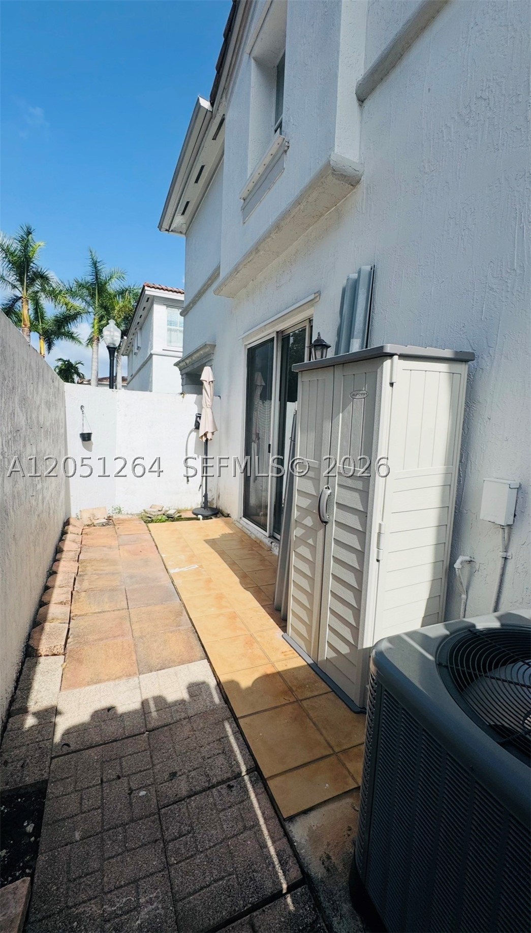 VILLAS AT NAUTICA ONE CON - Residential