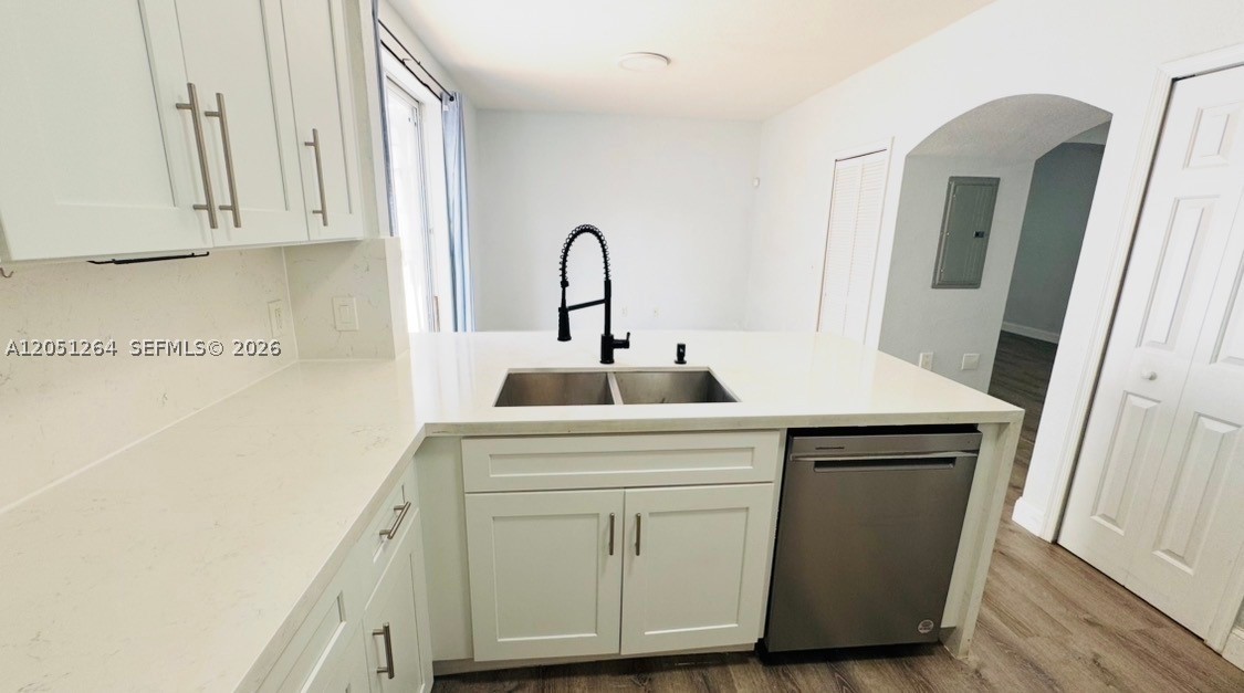 VILLAS AT NAUTICA ONE CON - Residential