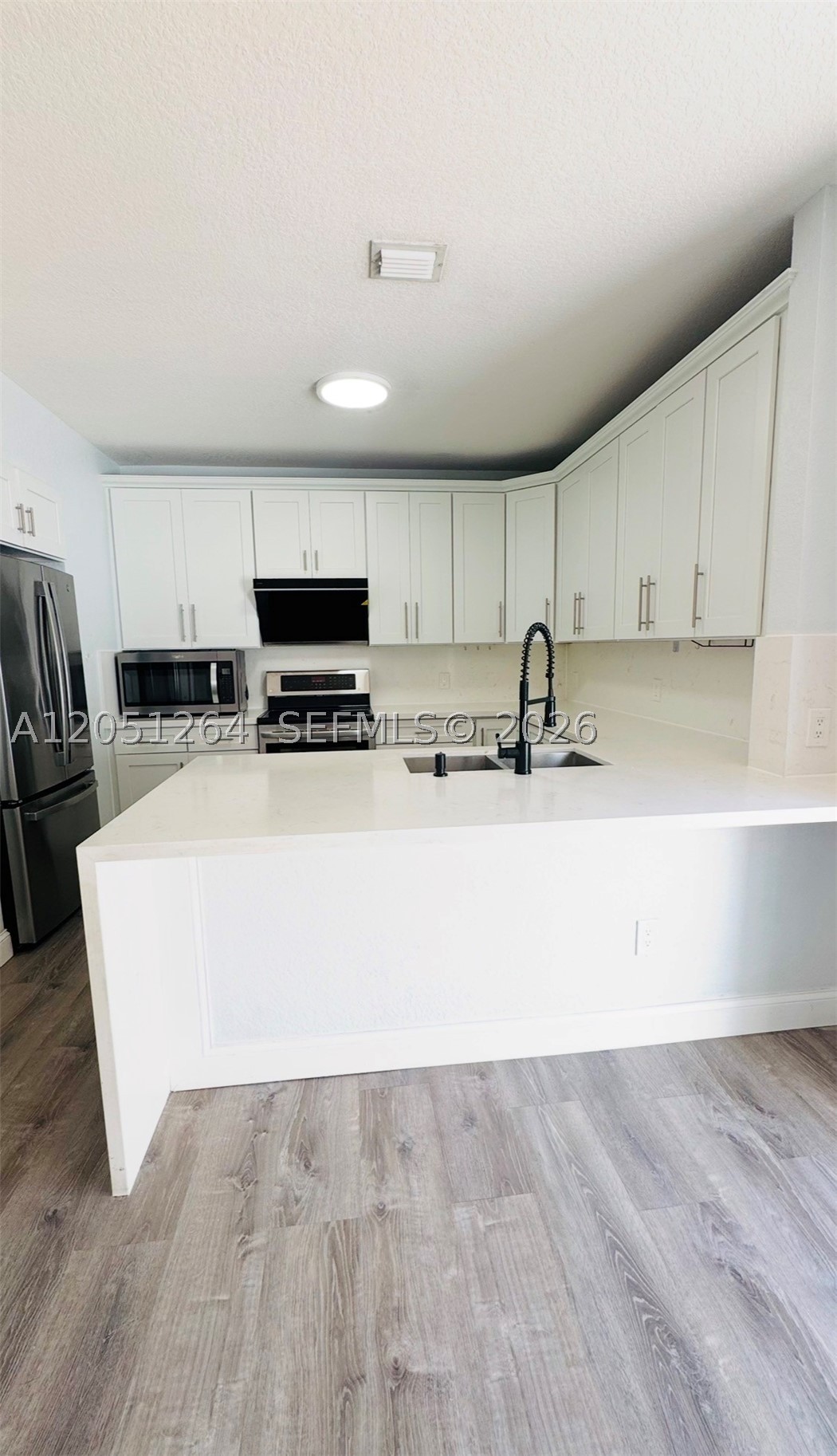 VILLAS AT NAUTICA ONE CON - Residential