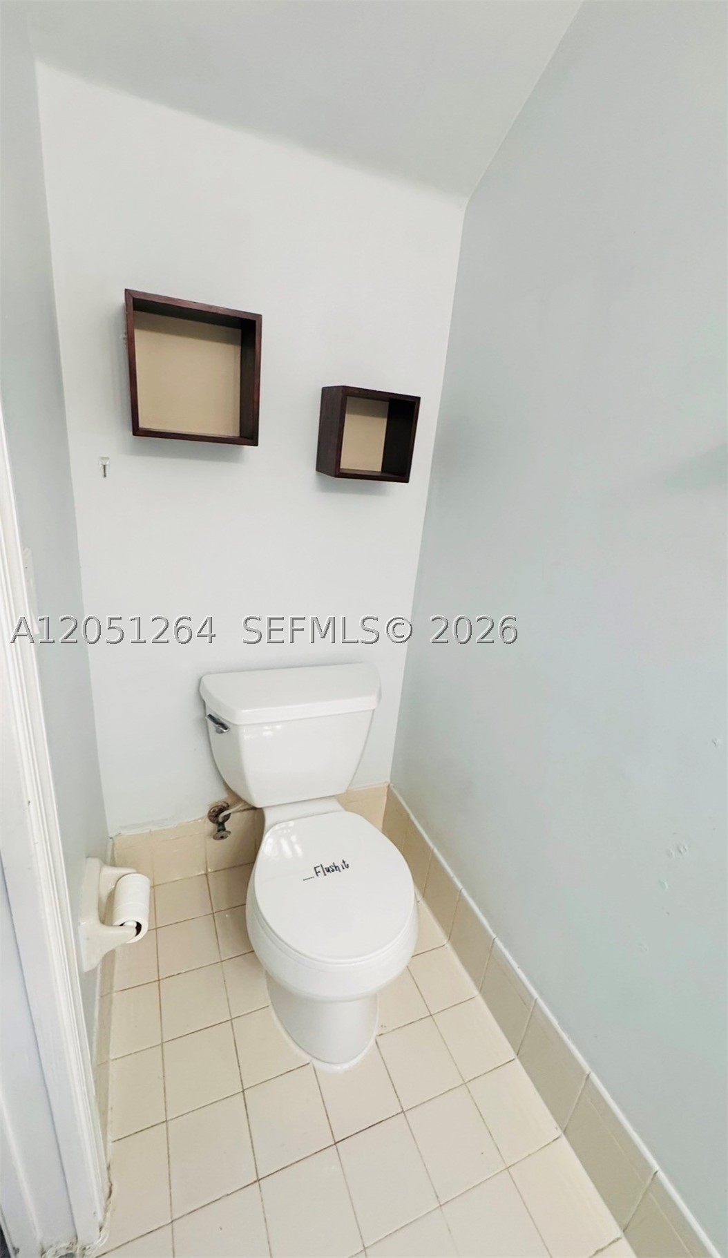 VILLAS AT NAUTICA ONE CON - Residential