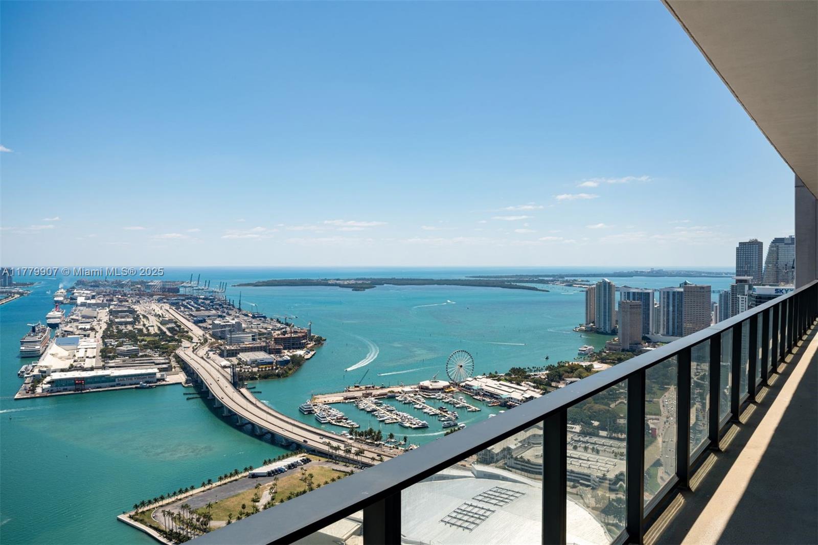 ONE THOUSAND MUSEUM CONDO - Residential