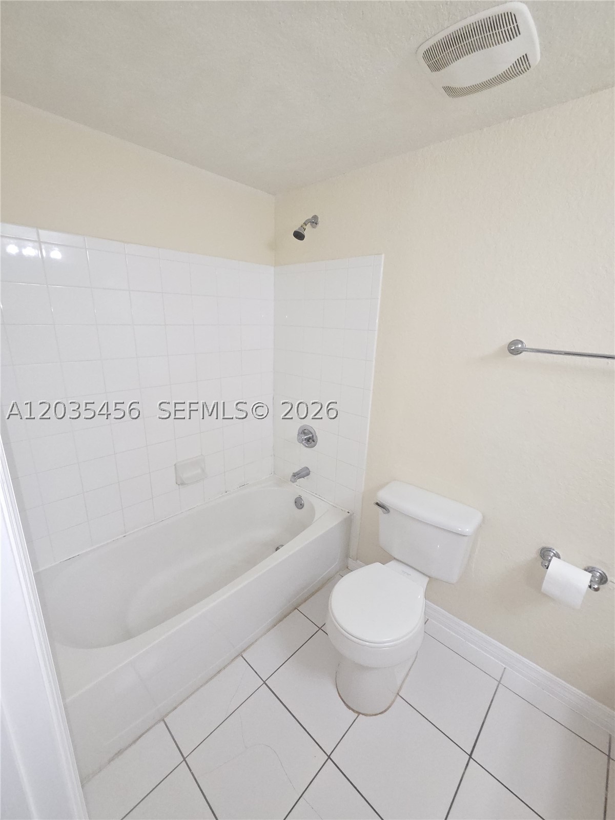 AVENTINE AT MIRAMAR CONDO - Residential Lease