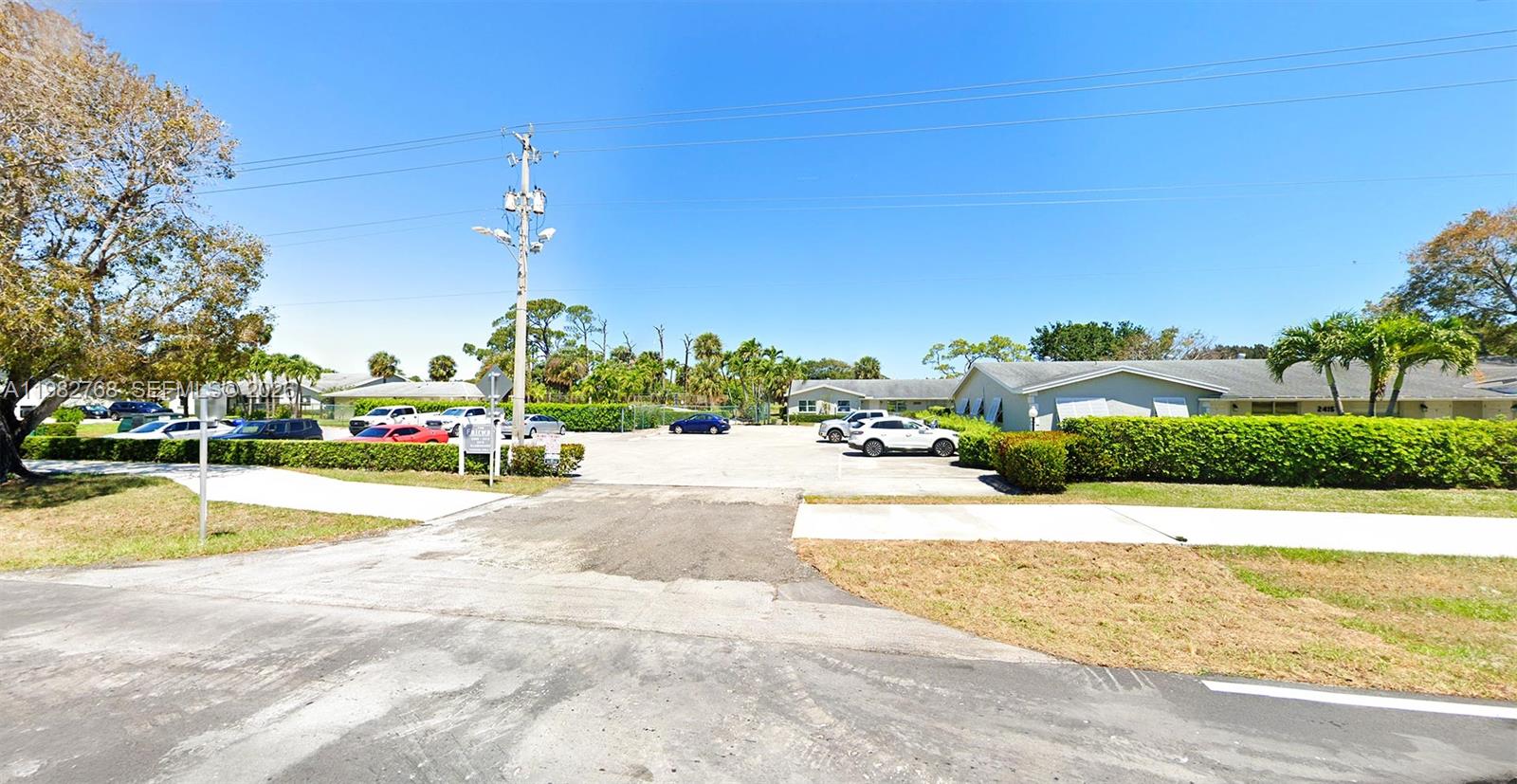 FAIRWAY CONDO - Residential