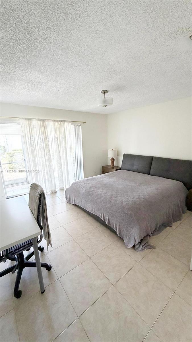 FAIRWAY CONDO - Residential