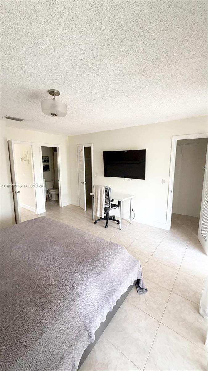 FAIRWAY CONDO - Residential
