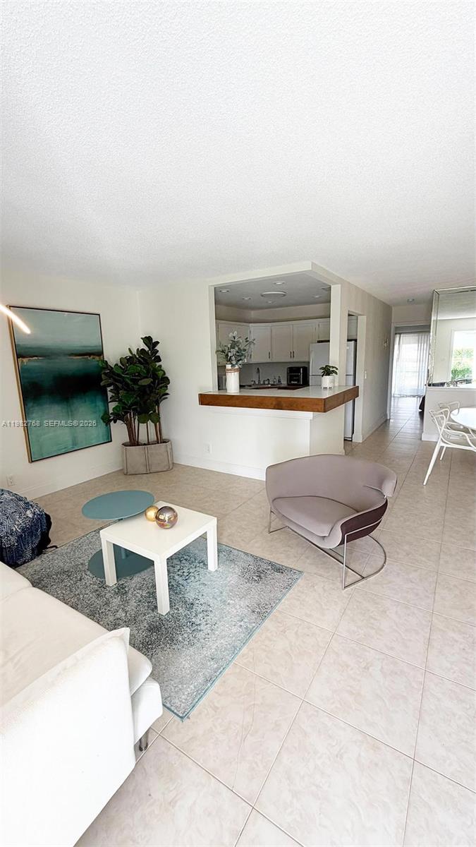 FAIRWAY CONDO - Residential