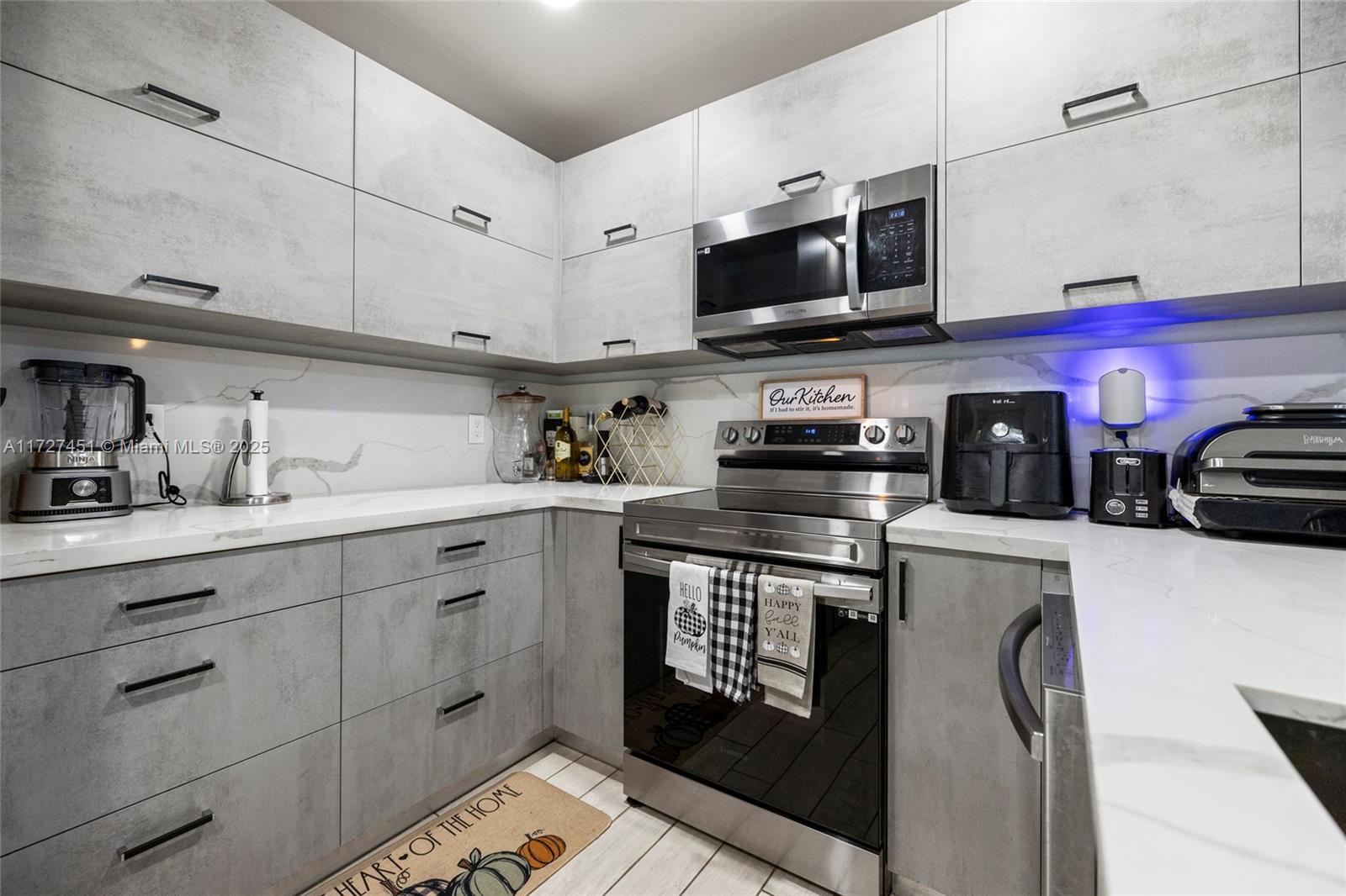 BOULEVARD HEIGHTS SEC TEN - Residential