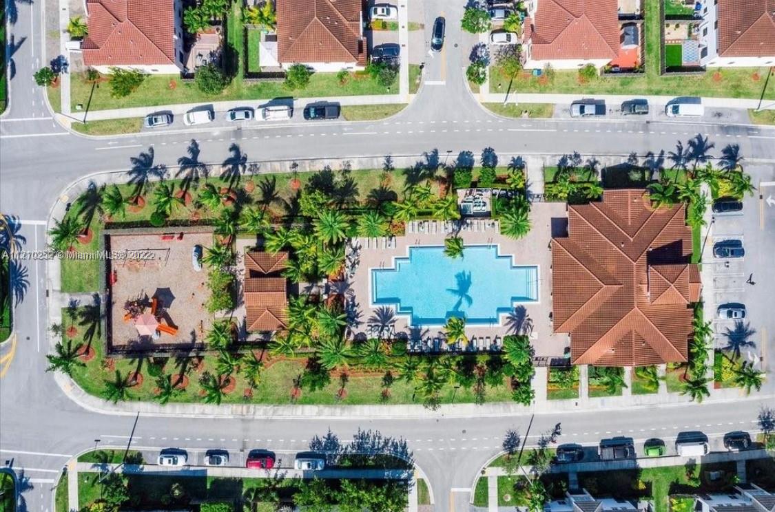 VENETIAN PARC - Residential