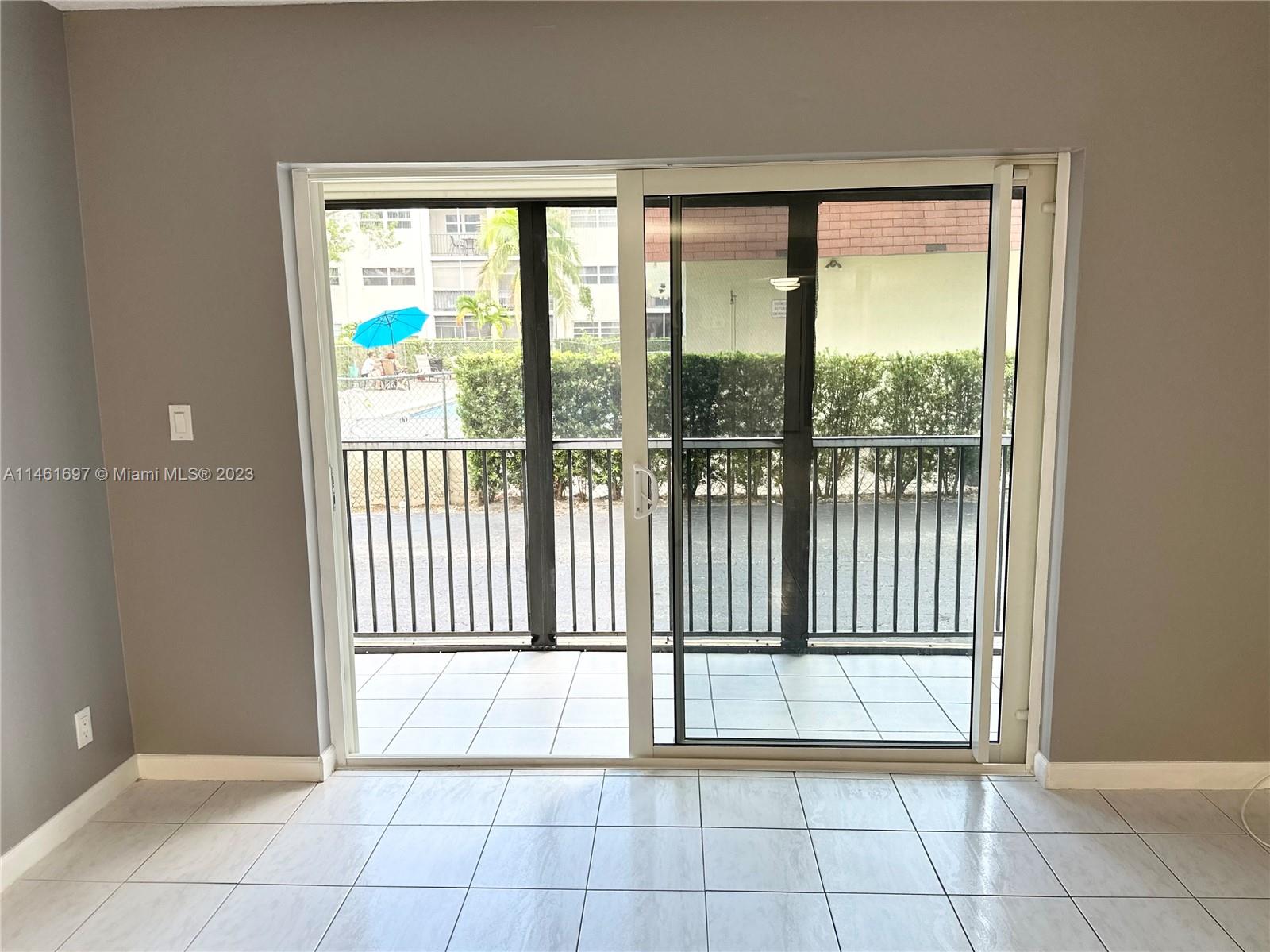 PARKSIDE TOWERS CONDO - Residential Lease