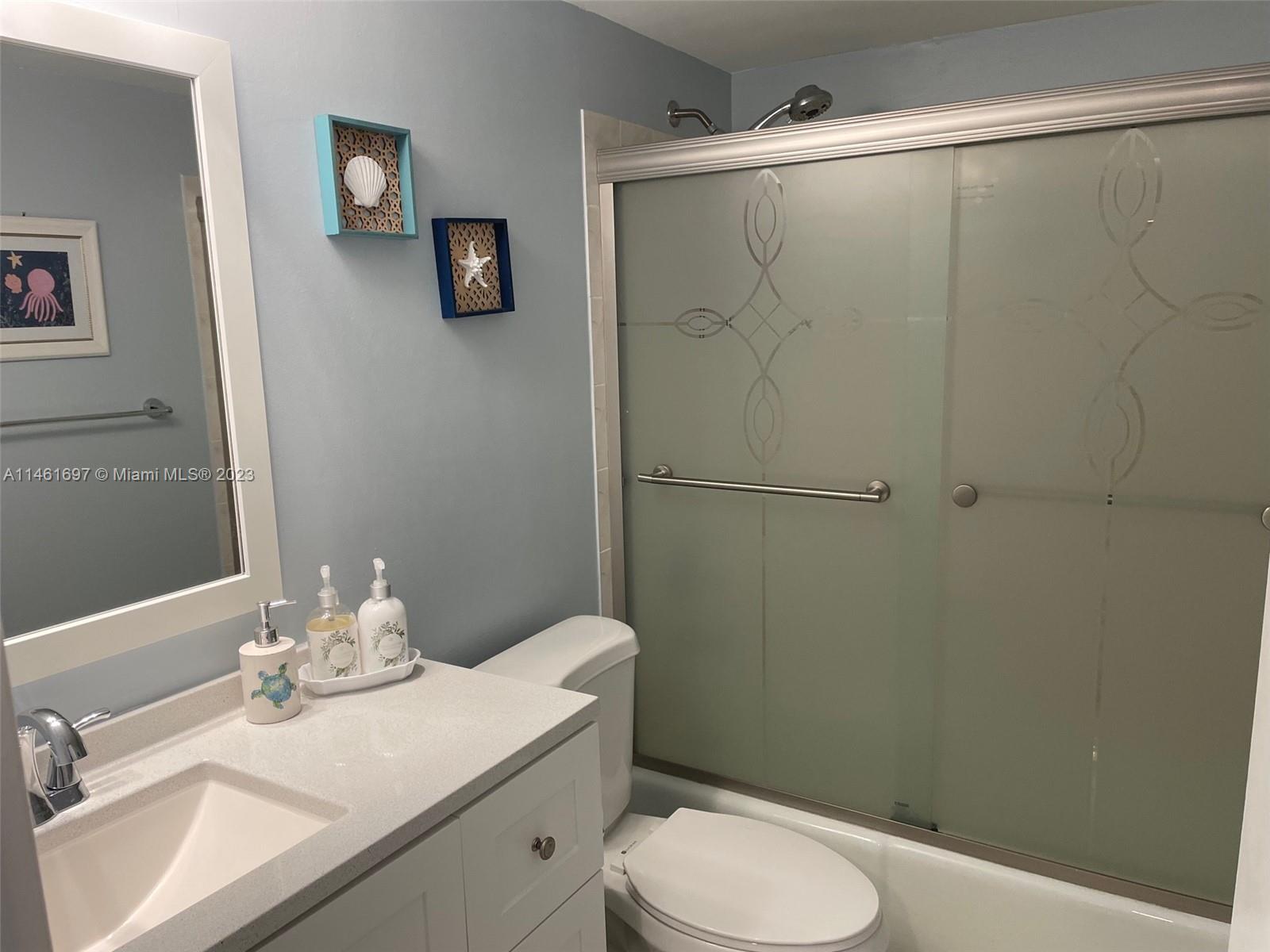 PARKSIDE TOWERS CONDO - Residential Lease