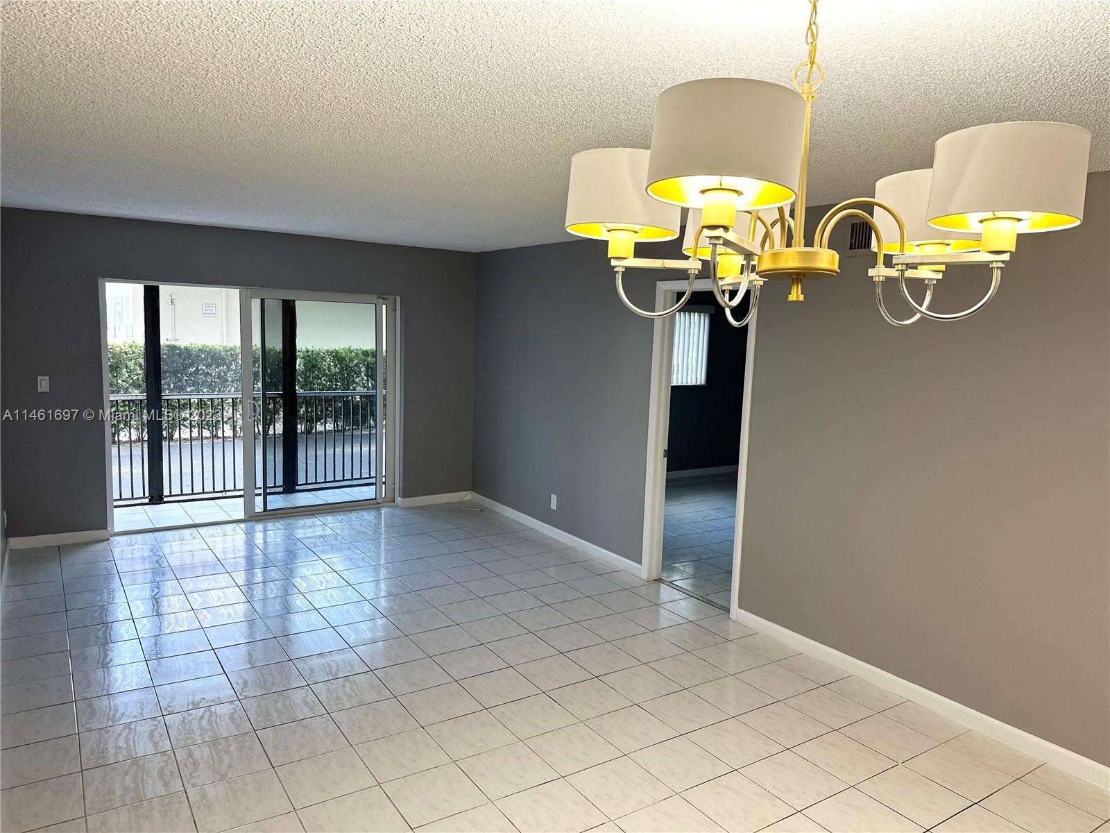 PARKSIDE TOWERS CONDO - Residential Lease